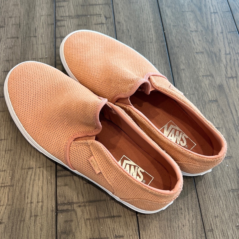 VANS peach perforated suede slip-ons size 10 NWOT